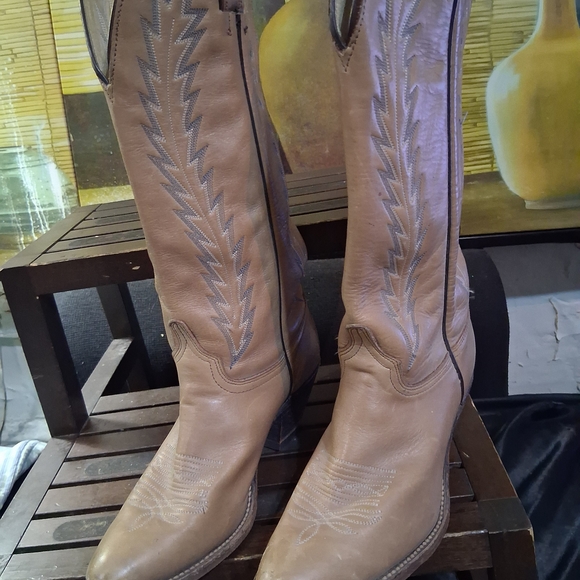 Abilene Shoes - Abilene Boot Co. Light Brown Western Heeled Boots